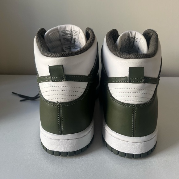 Nike Dunk High 'Cargo Khaki' 2022 - Picture 4 of 4